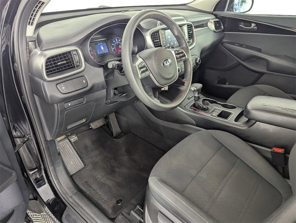 2020 Kia Sorento L photo 8