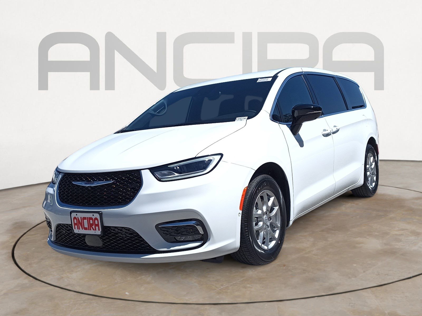 2026 Chrysler Pacifica photo 5