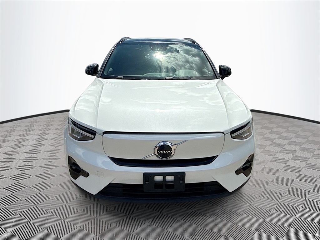 Used 2023 Volvo XC40 Plus with VIN YV4ED3UL8P2981299 for sale in West Park, FL