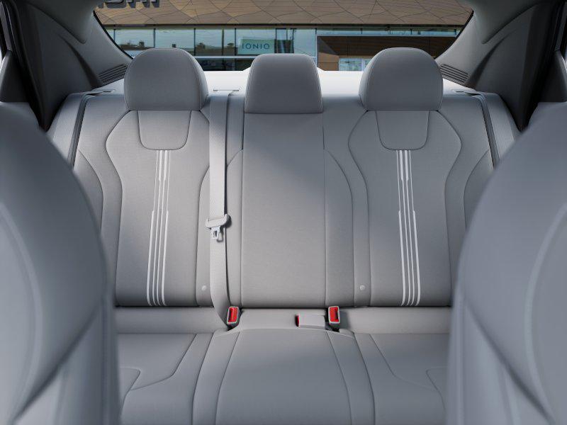 New 2025 Gray Hyundai SEL Sport image 12