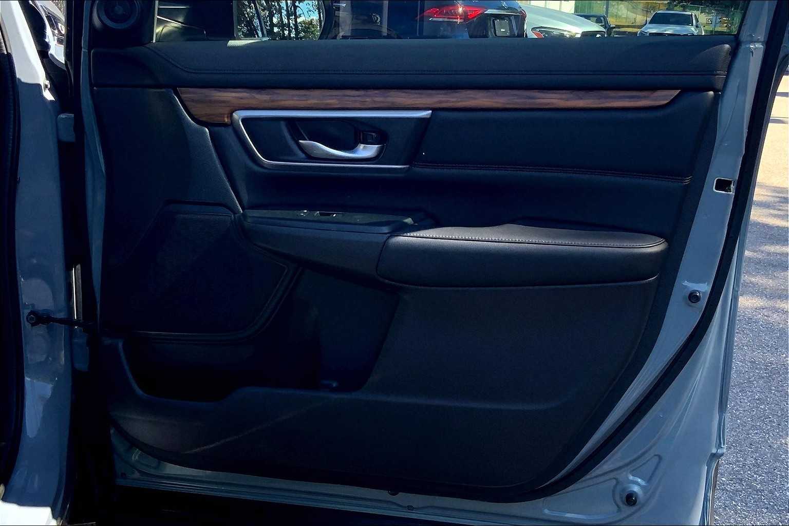 2022 Honda CR-V EX-L photo 18