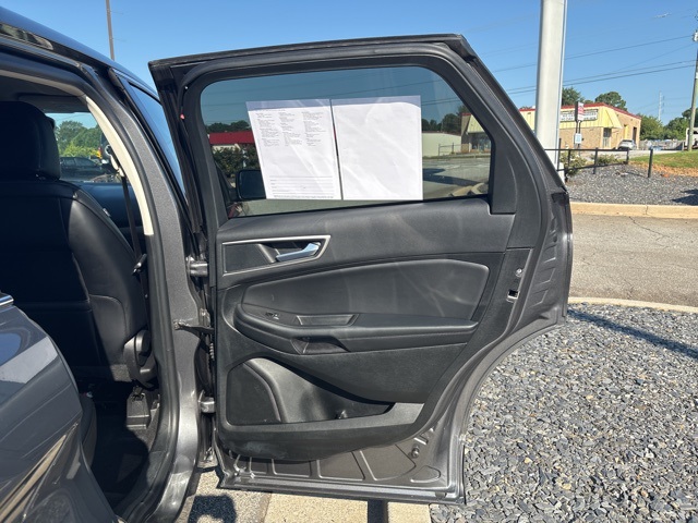 2024 Ford Edge SEL photo 18