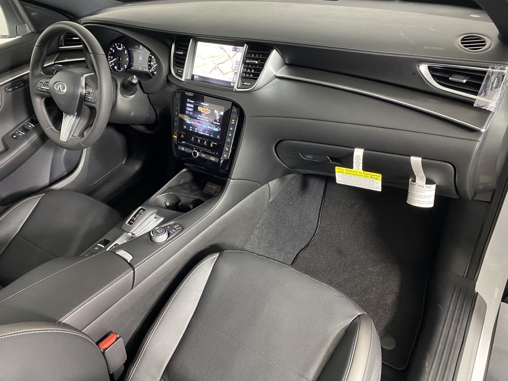 2025 Infiniti QX55 Essential photo 33