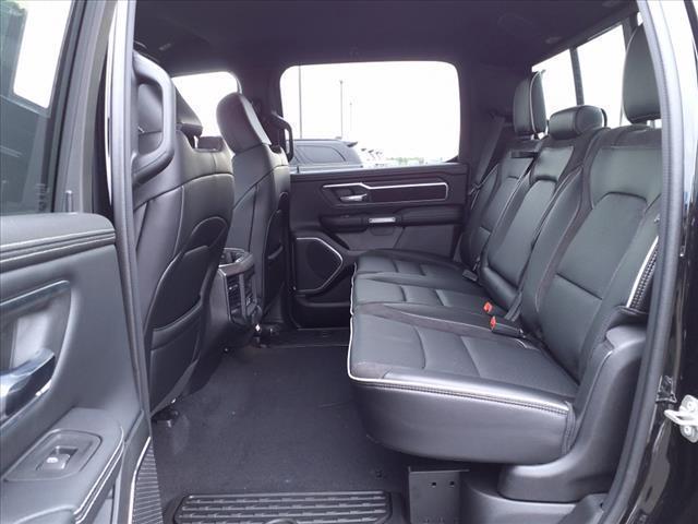 2025 Ram 1500 Laramie photo 4