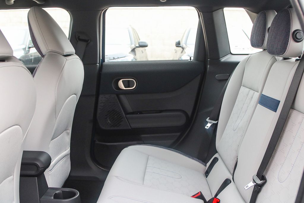2026 Mini Cooper 4 Door Hardtop Signature photo 18