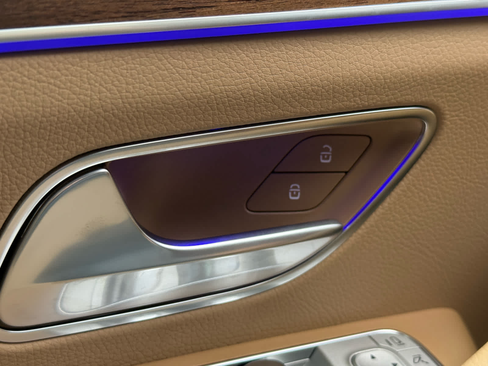 2026 Mercedes Benz GLS 450 4MATIC photo 23