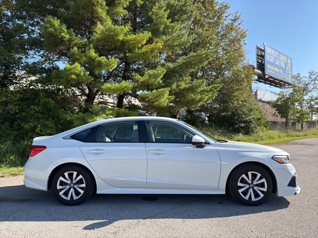 2023 Honda Civic LX photo 4