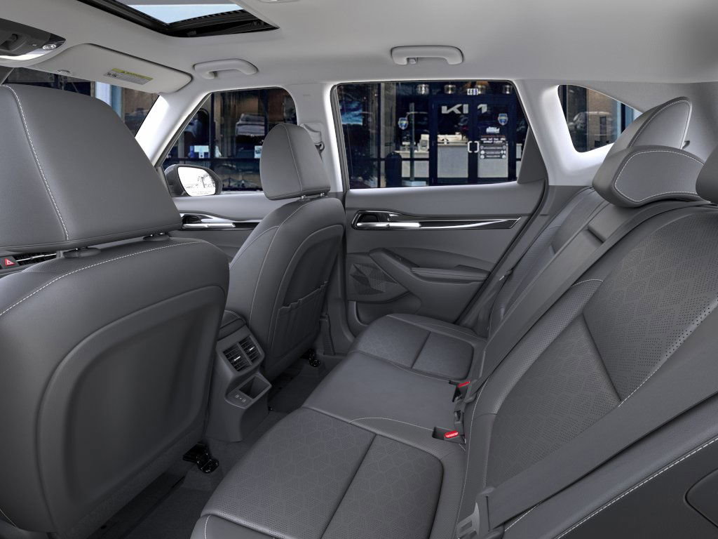 2026 Kia Seltos EX photo 13