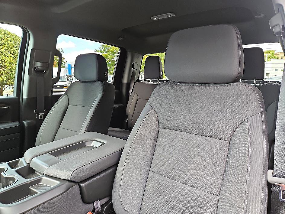 2025 Chevrolet Silverado 2500HD LT photo 15