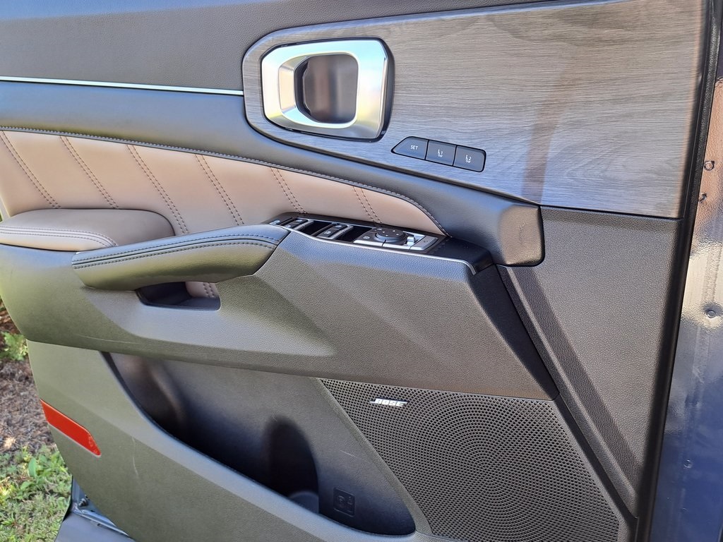 2024 Kia Sorento X-Pro SX Prestige photo 17
