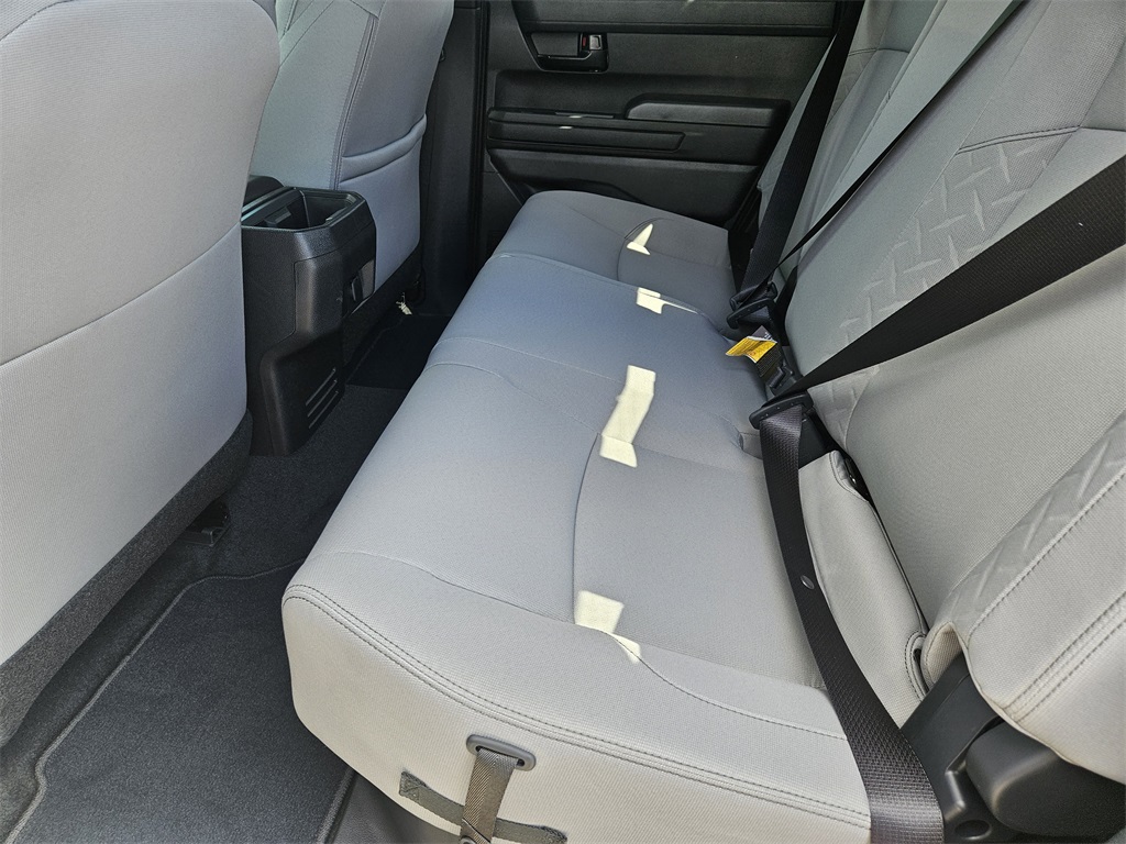 2025 Toyota Tacoma SR5 photo 17