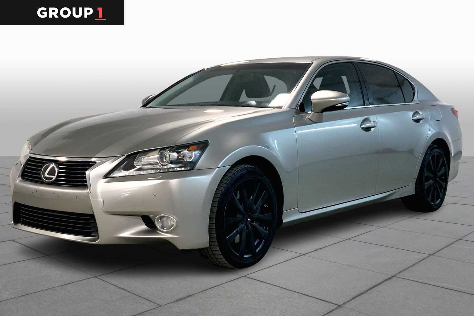 2015 Lexus GS 350's photo