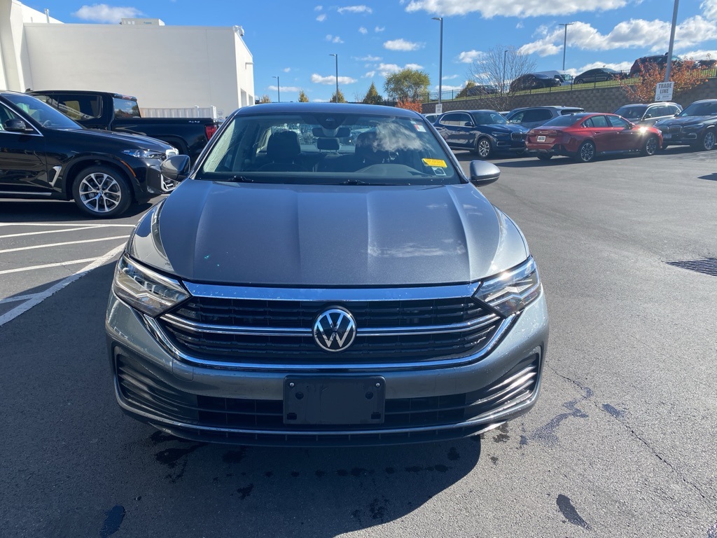 2023 Volkswagen Jetta 1.5T S photo 3