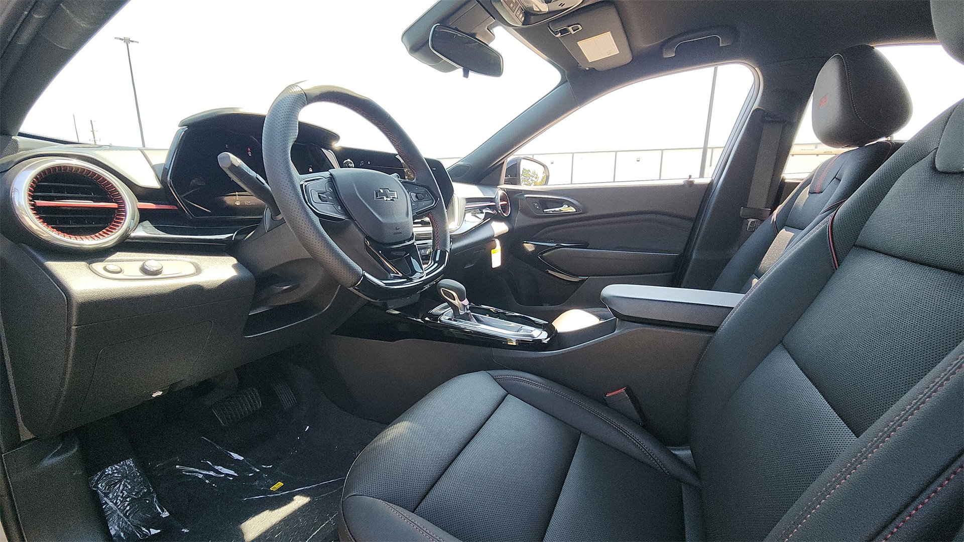 2025 Chevrolet Trax photo 9