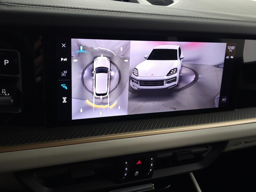 2024 PORSCHE CAYENNE - Image 35