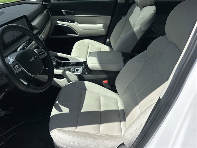 2023 Kia Telluride EX photo 18