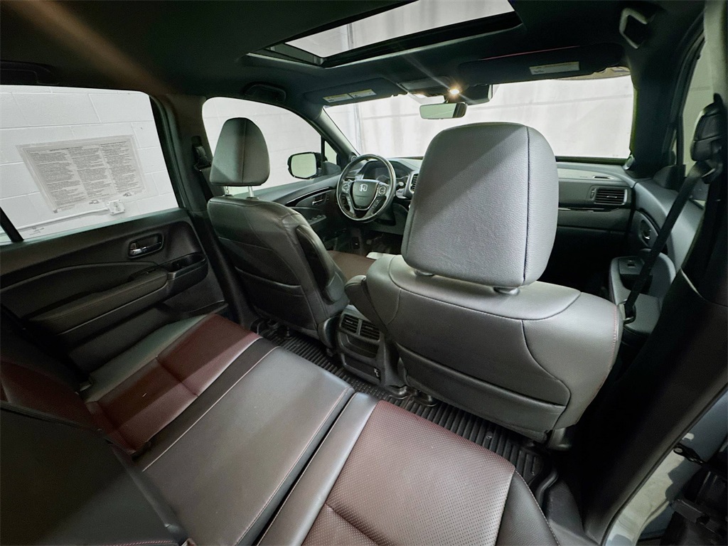 2023 Honda Ridgeline Black Edition photo 24