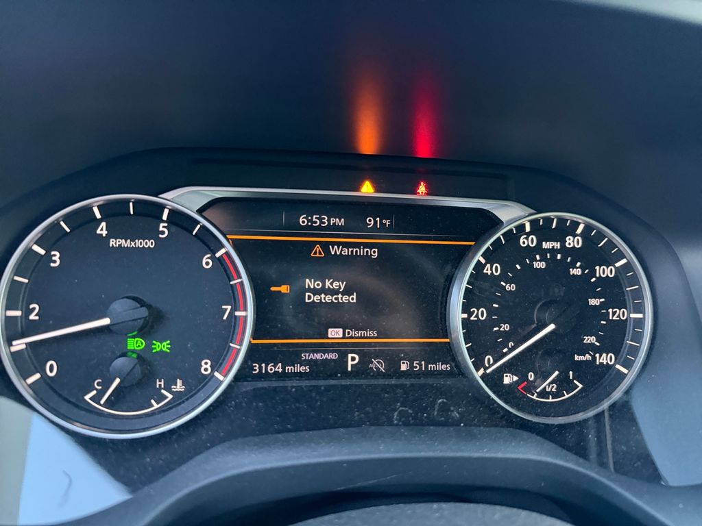 2024 Nissan Rogue SV photo 8