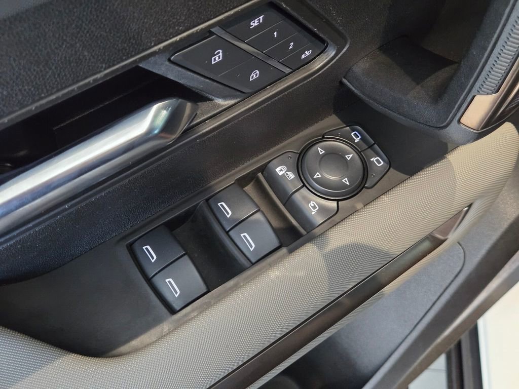2025 Gmc Hummer EV SUV photo 16
