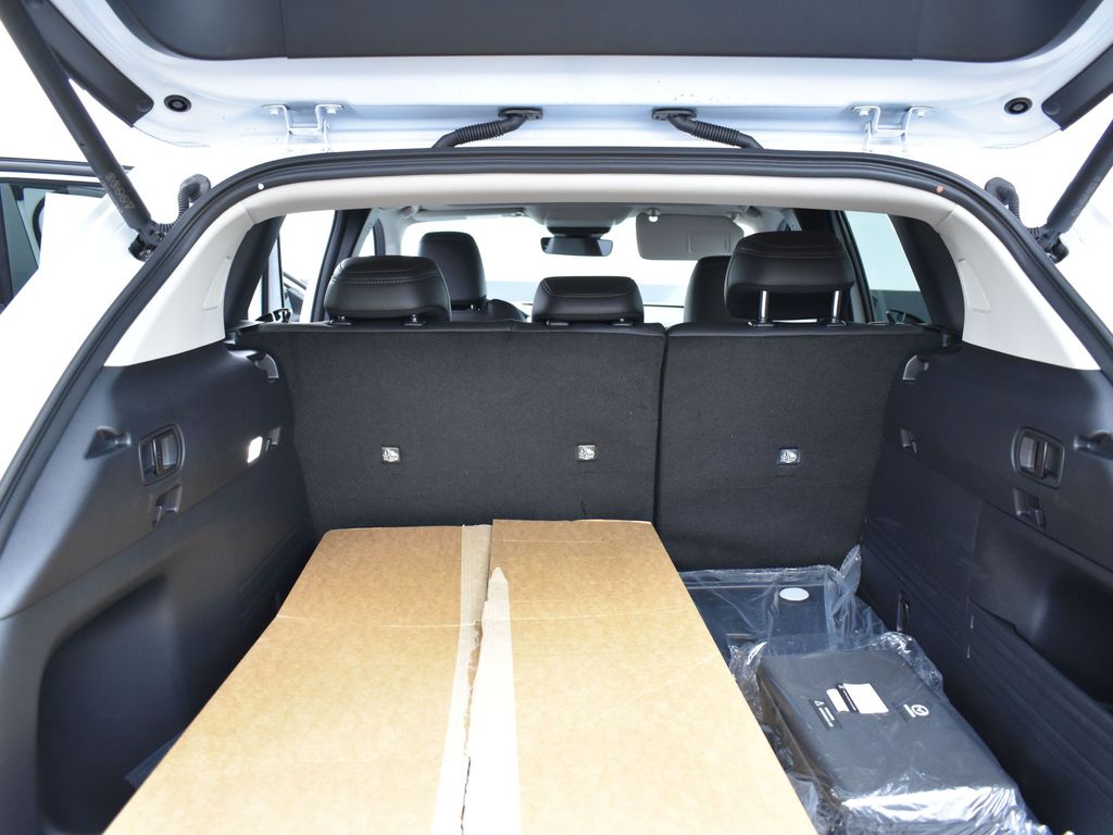2025 Mazda CX-50 Premium photo 20