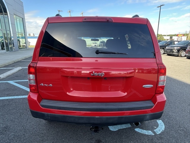 2015 Jeep Patriot Latitude photo 3