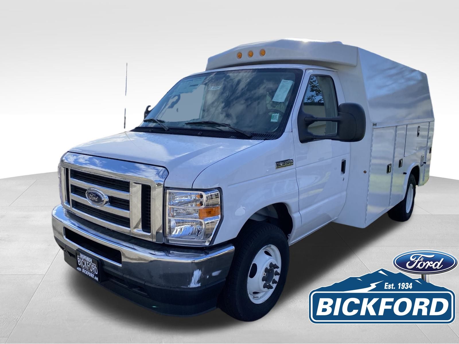 2025 Ford E-Series Cutaway