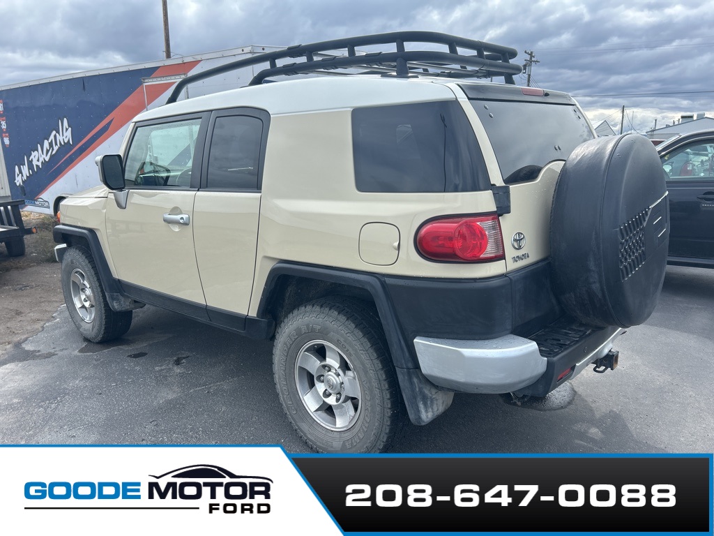 2008 Toyota FJ Cruiser Base photo 3