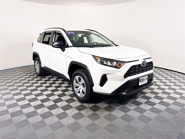 2020 Toyota RAV4 LE