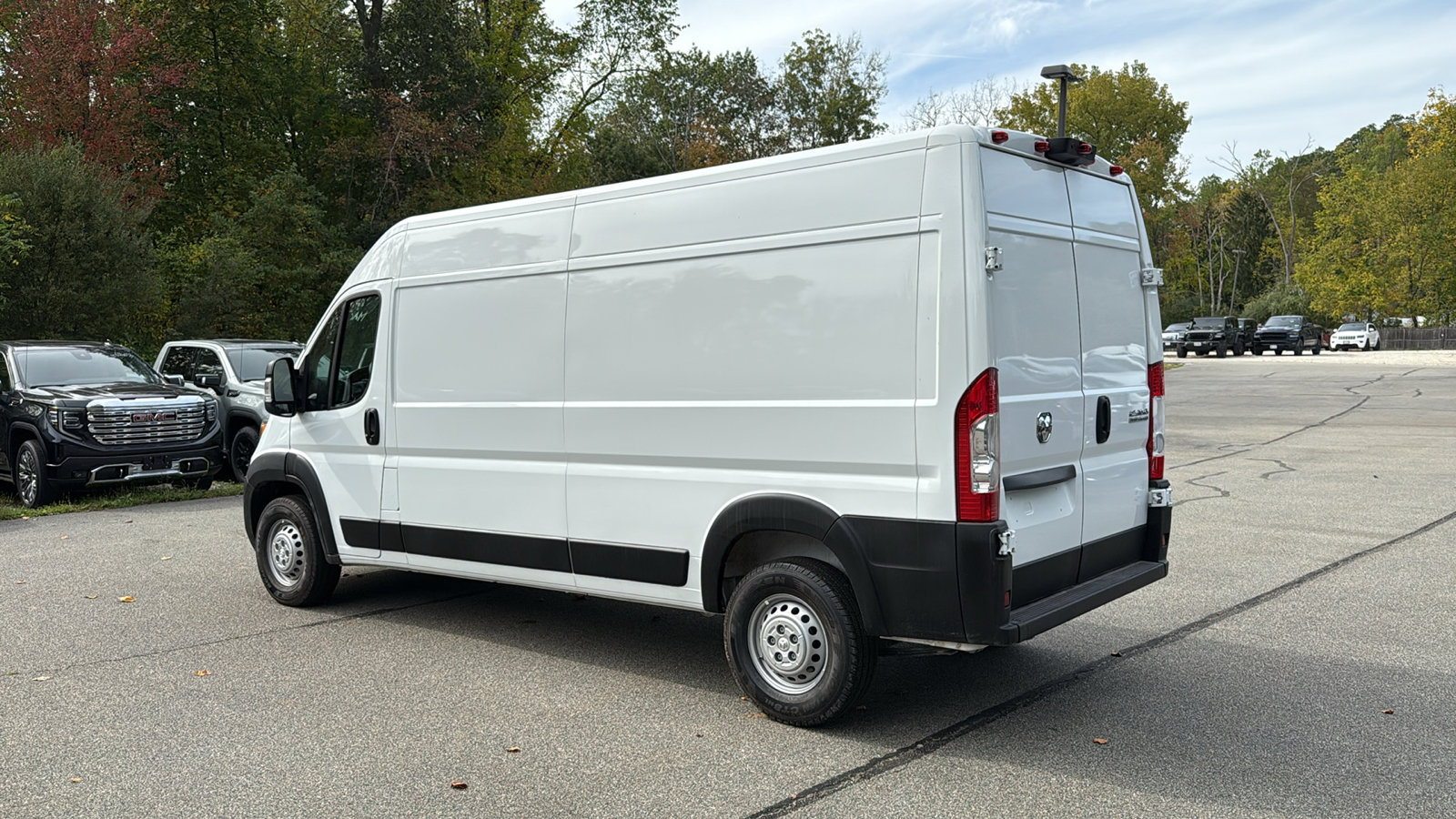 2025 Ram ProMaster 2500 photo 3