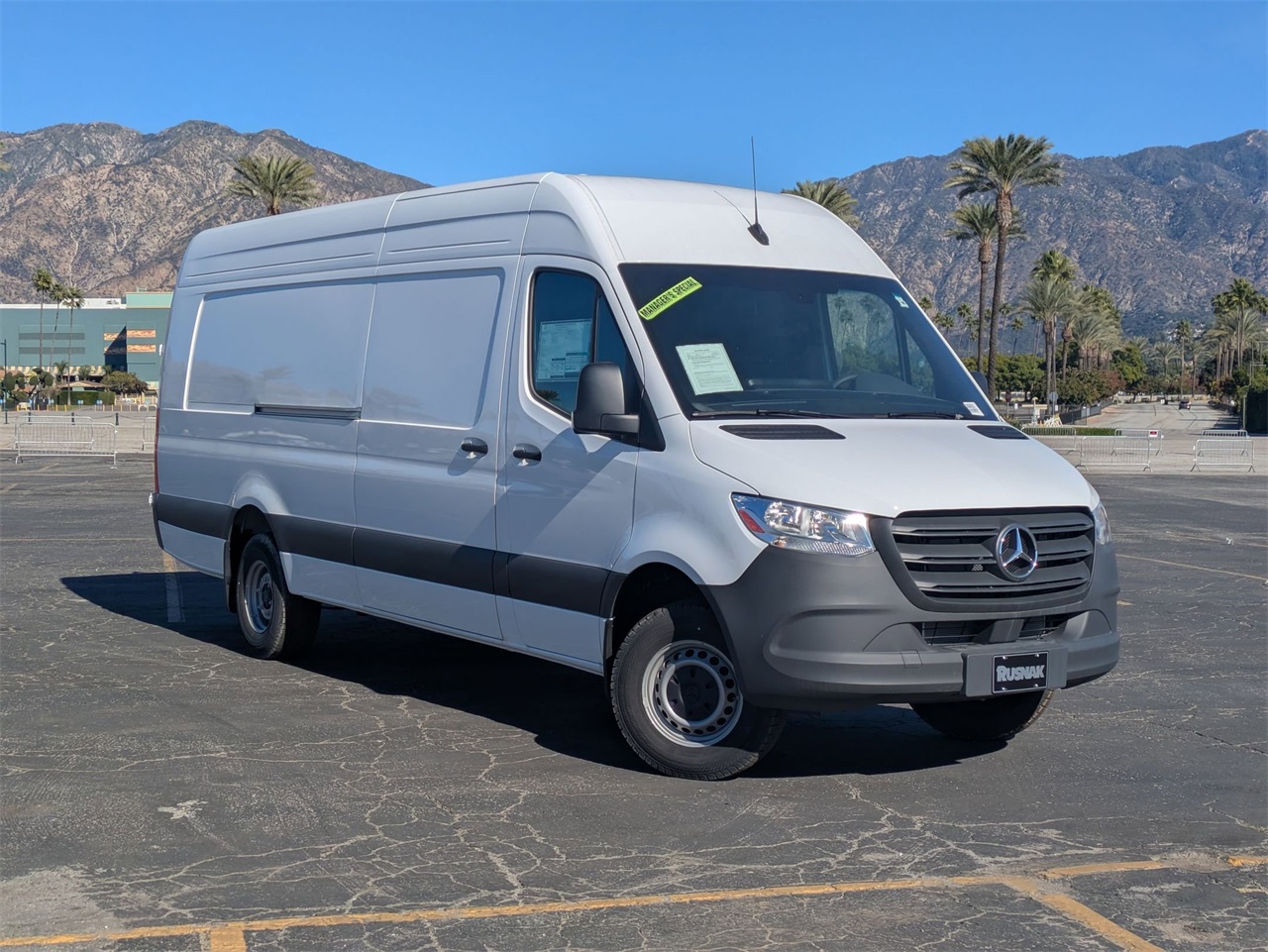 2024 Mercedes-Benz Sprinter Cargo Van Base's photo