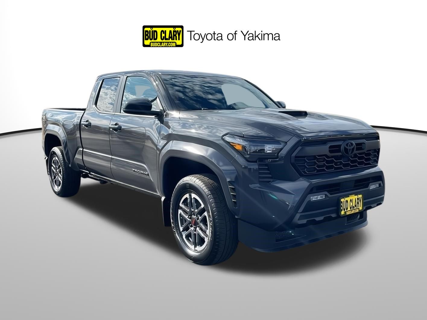 2025 Toyota Tacoma TRD Sport's photo