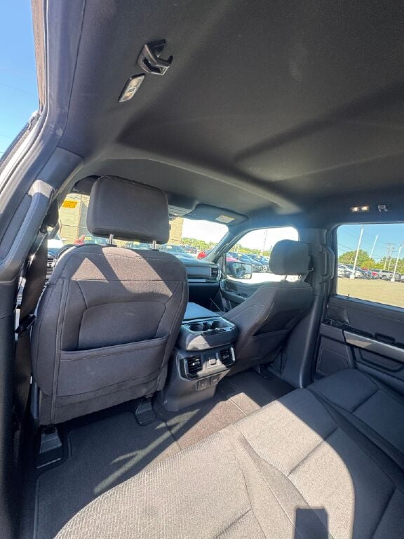 2022 Ford F-150 XLT photo 17