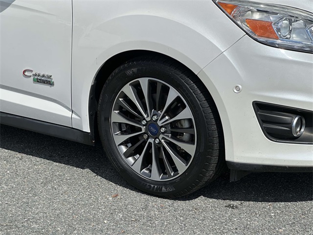 2017 Ford C-Max Energi Titanium photo 9