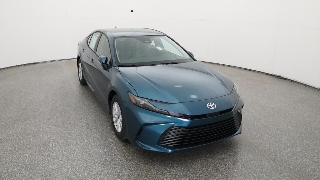 2026 Toyota Camry LE photo 32