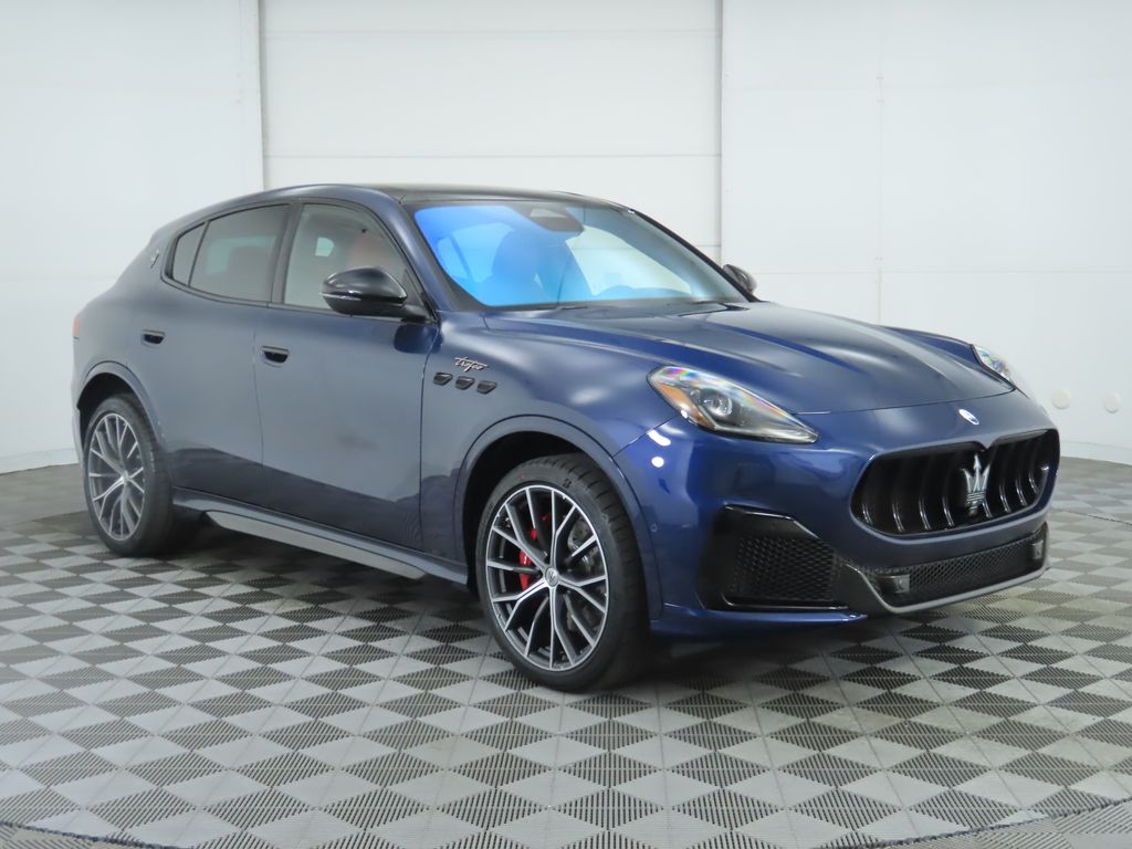2025 Maserati Grecale Trofeo photo 3