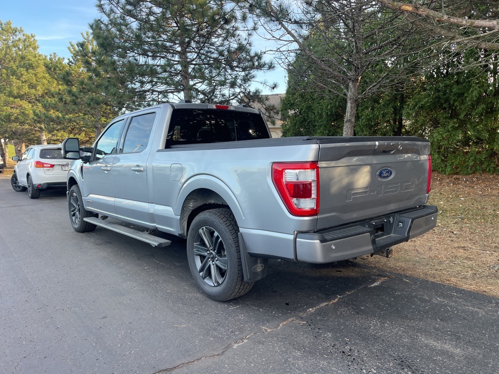 2023 Ford F-150 Lariat photo 2