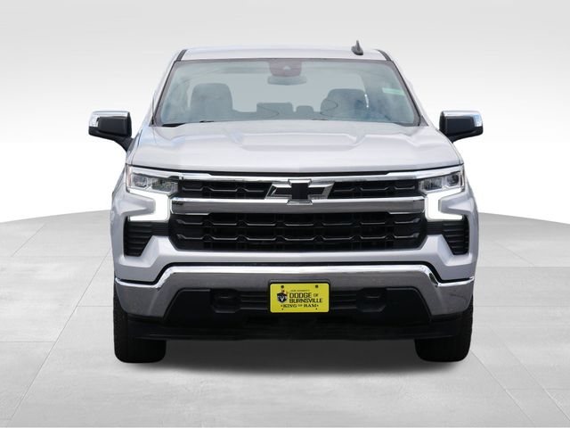 Used 2022 Chevrolet Silverado 1500 LT with VIN 3GCPDDEK4NG571658 for sale in Burnsville, Minnesota