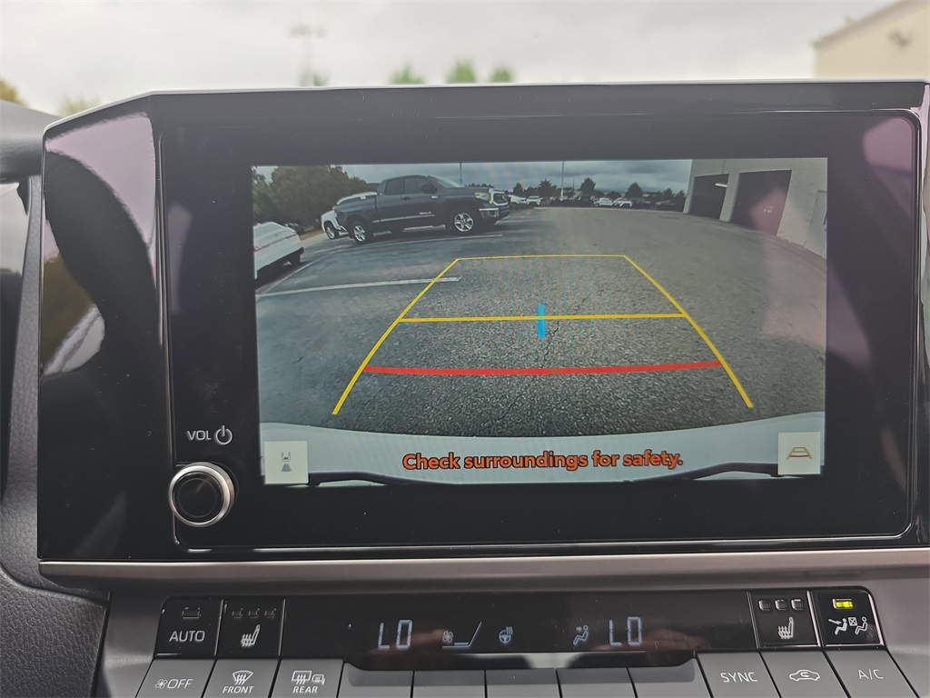 2025 Toyota Camry LE photo 21