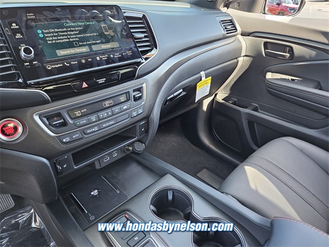 2025 Honda Ridgeline TrailSport photo 9