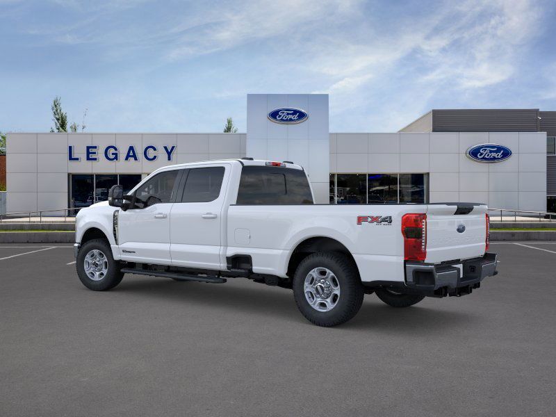 2026 Ford F-350 XLT photo 4