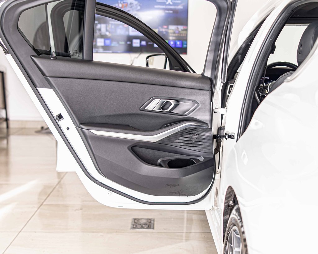 2020 BMW 330I - Image 34