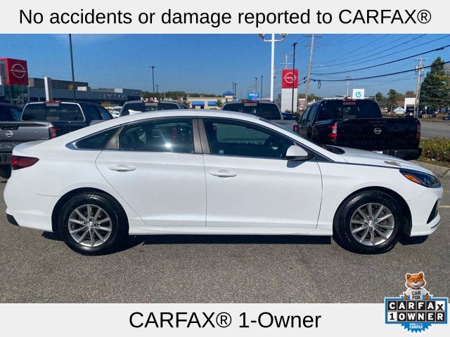 2018 Hyundai Sonata SE photo 2