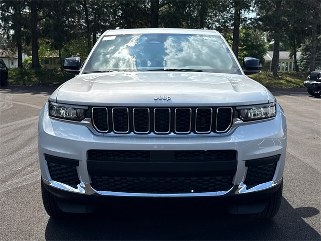 2025 Jeep Grand Cherokee Laredo X photo 34