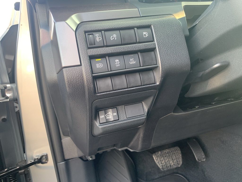 2025 Toyota Tacoma TRD Off-Road Double Cab photo 26