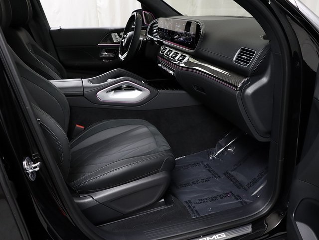 2025 Mercedes Benz GLS 63 AMG 4MATIC photo 39