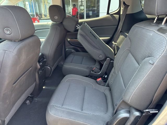 2023 Gmc Acadia SLE photo 8