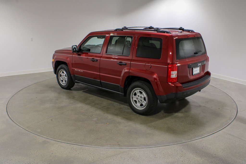 2016 Jeep Patriot Sport photo 3