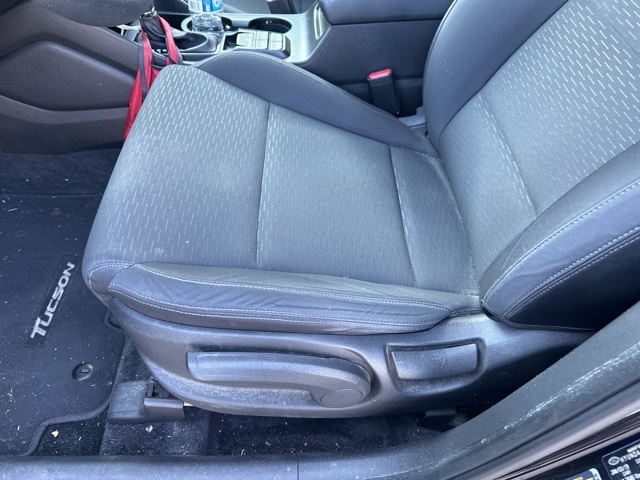 2019 Hyundai Tucson SE photo 2
