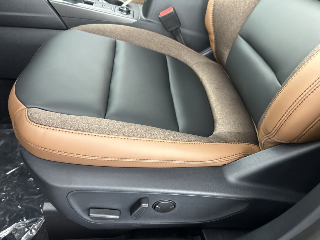 2025 Ford Bronco Sport Outer Banks photo 26