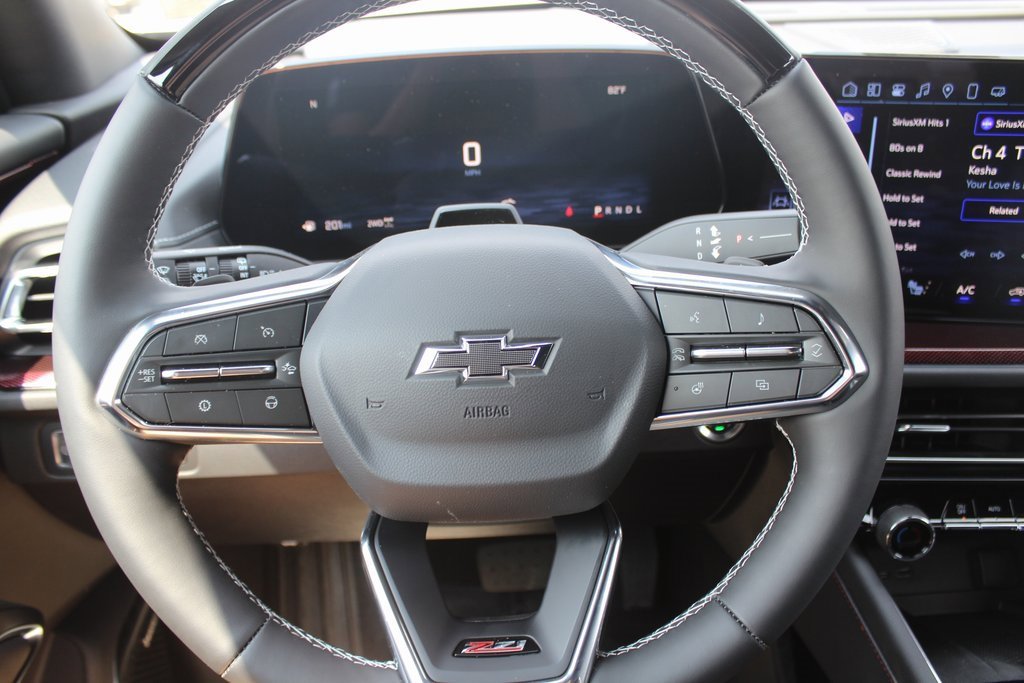 2025 Chevrolet Traverse Z71 photo 16